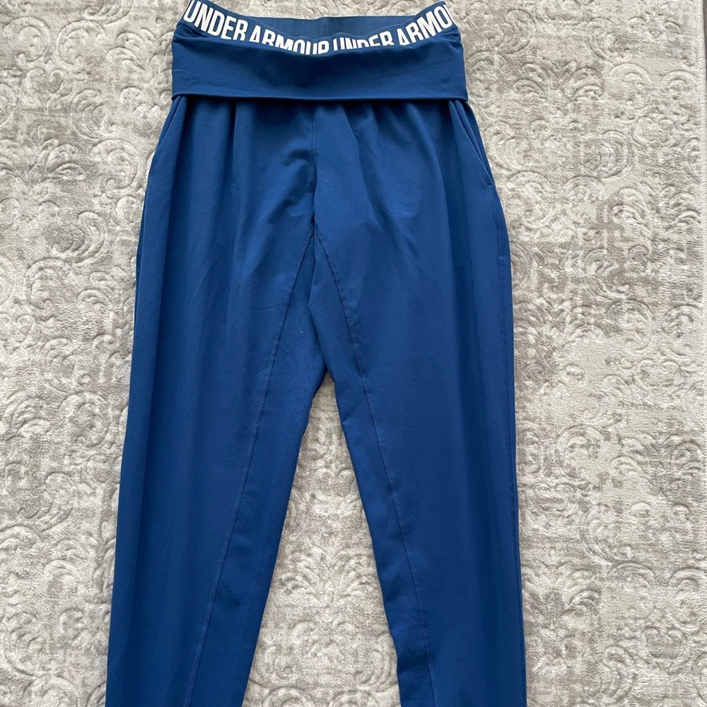 Under Armour Joggers in XS